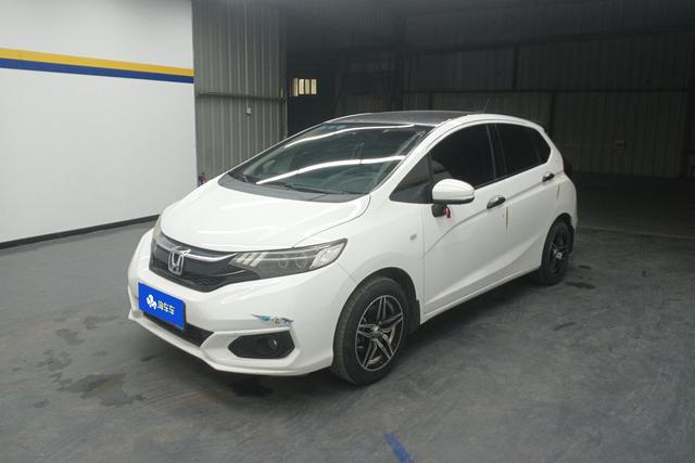 Honda Fit 2018 года выпуска
