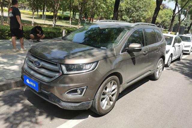 Ford Edge 2015 года выпуска