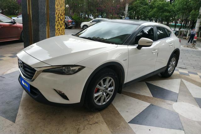 Mazda CX-4 2016 года выпуска