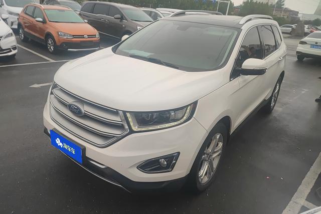 Ford Edge 2016 года выпуска