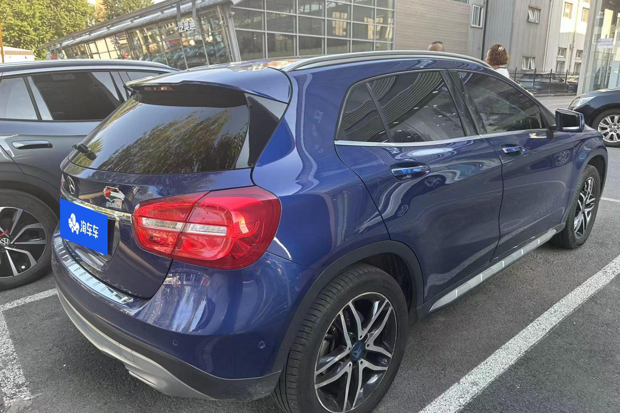 Mercedes-Benz GLA 2016 GLA 200 Fashion