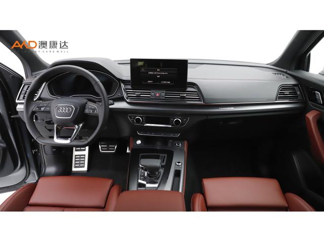 Audi Q5L 2024 40 TFSI — фото 7