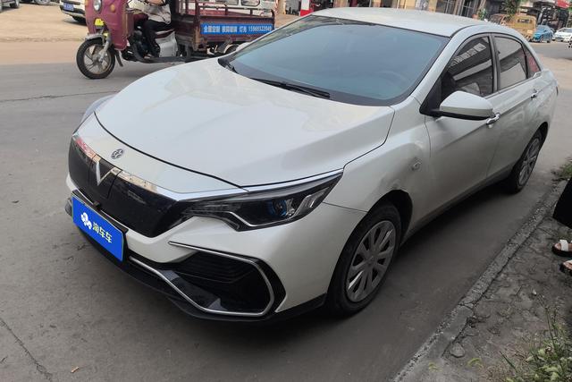 DongFeng Qichen D60 2022 года выпуска