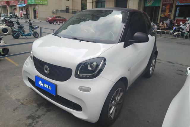 Smart Fortwo 2015 года выпуска