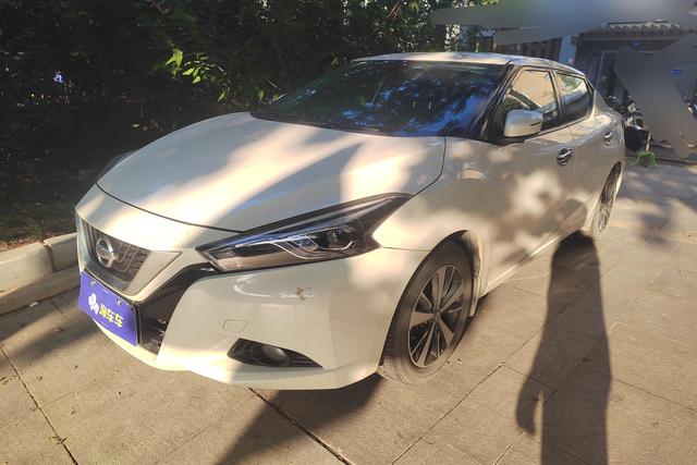Nissan Bluebird 2019 года выпуска