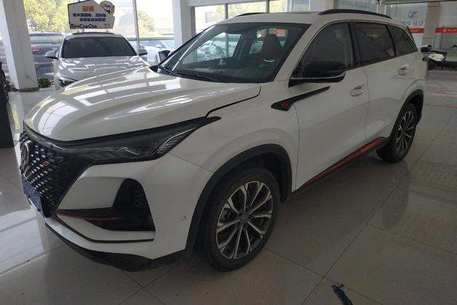 Changan CS75 PLUS 2021 года выпуска
