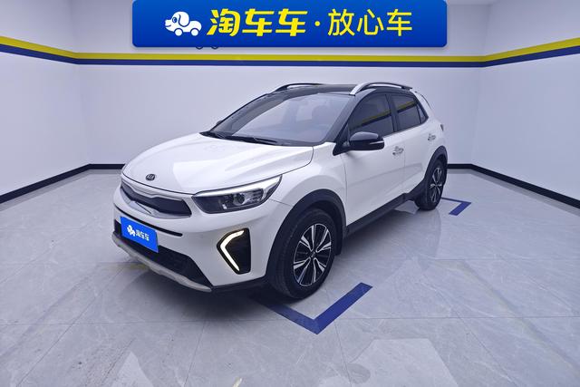 Kia Stonic 2021 года выпуска