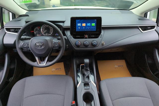 Toyota Corolla 2022 Белый из Китая, фото 5