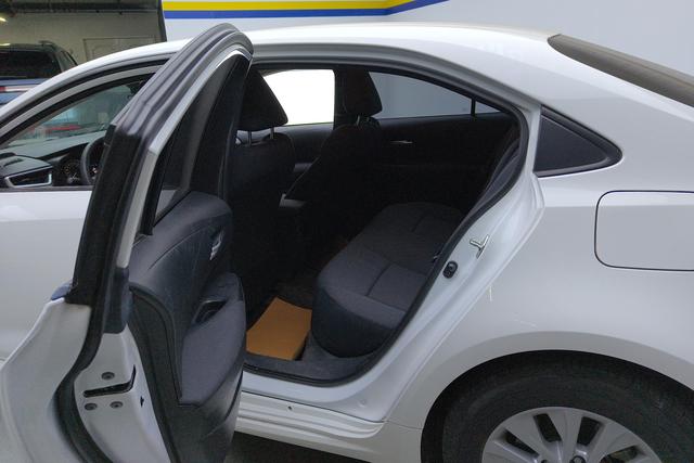 Toyota Corolla id 3783669 из Китая 7