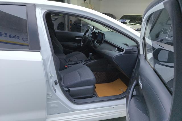 Toyota Corolla id 3783669 из Китая 13