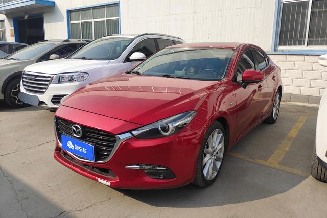 Mazda 3 2017 года выпуска