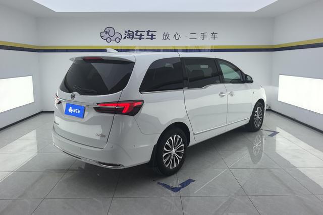Buick GL8 id 4253181 из Китая 15
