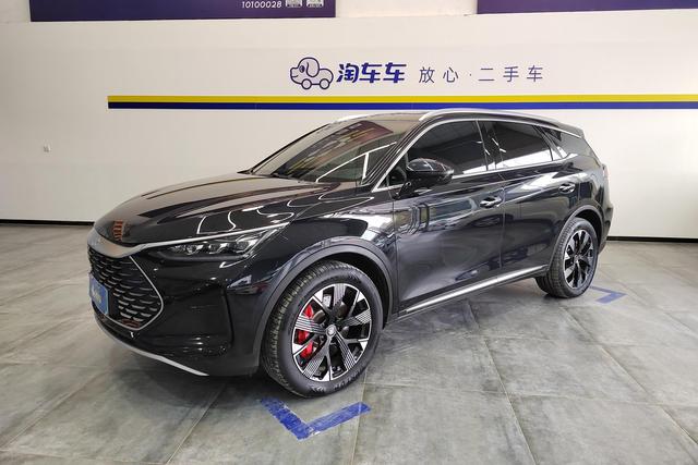 BYD Tang 2023 года выпуска