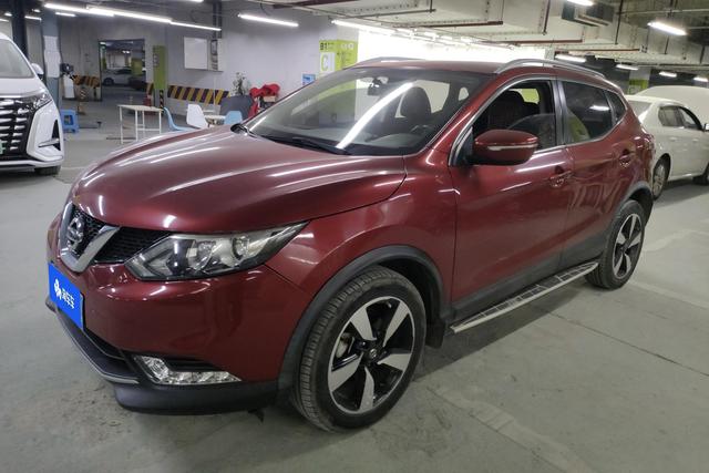 Nissan Qashqai 2017 года выпуска