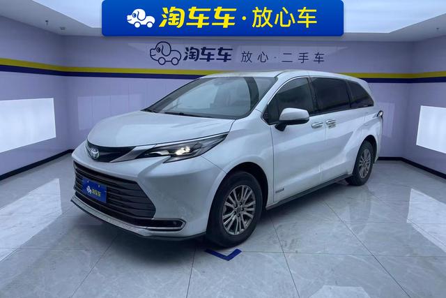 Toyota Sienna 2021 года выпуска