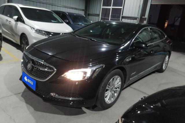 Buick LaCrosse 2016 года выпуска