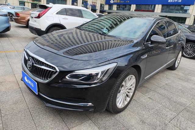 Buick LaCrosse 2018 года выпуска