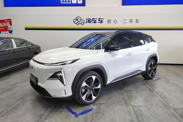 Geely Galaxy L7 2023 года выпуска