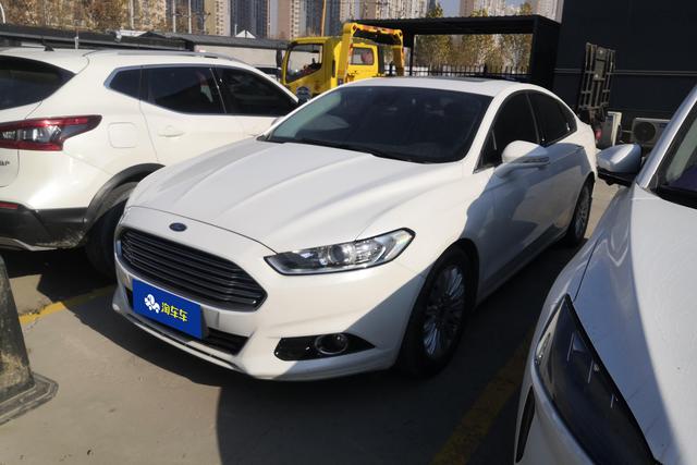 Ford Mondeo 2013 года выпуска