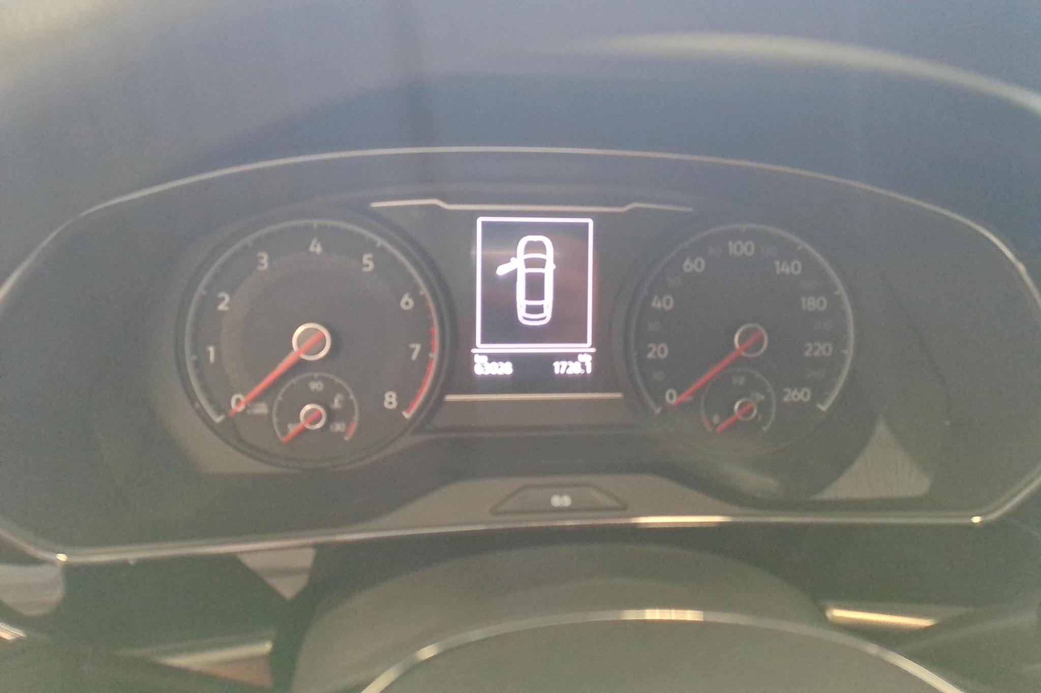 Volkswagen Passat id 4438409 из Китая 12