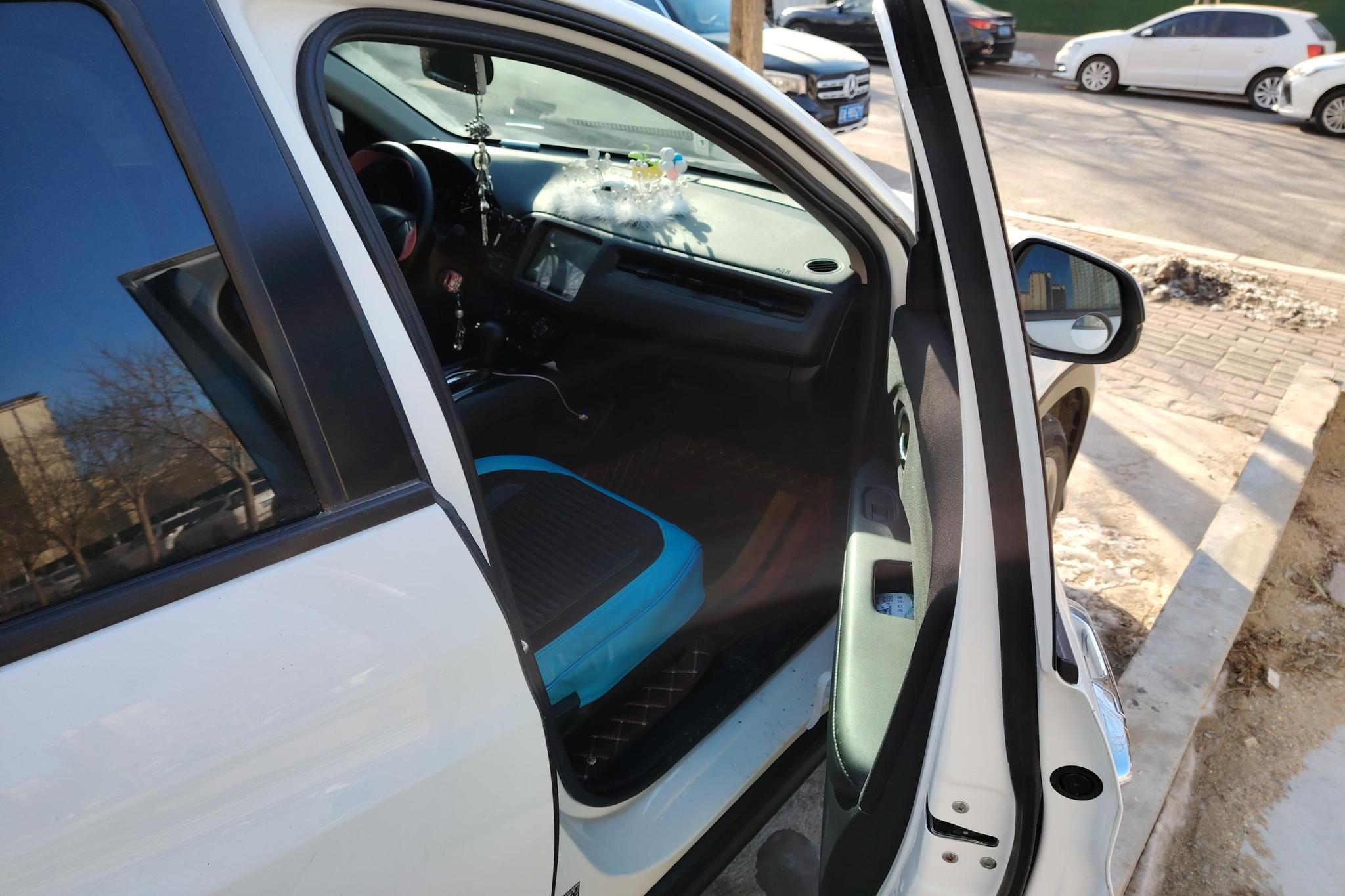 Honda Vezel 2020 1.5L CVT Elite