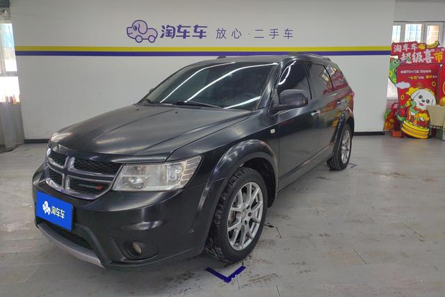 Dodge Journey 2013 года выпуска