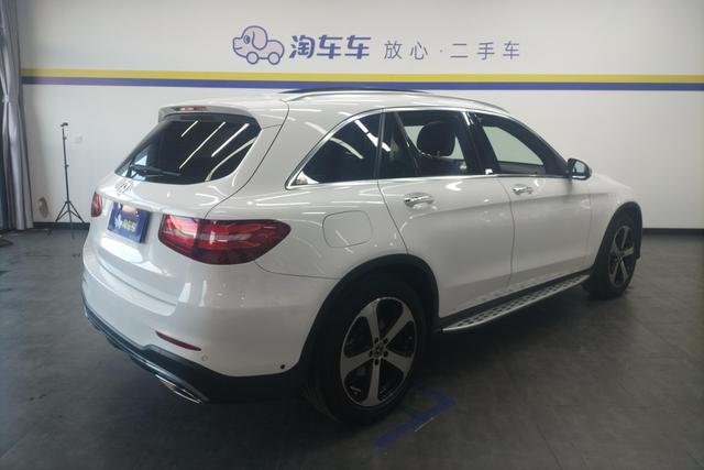 Mercedes Benz GLC 2018 — фото 3