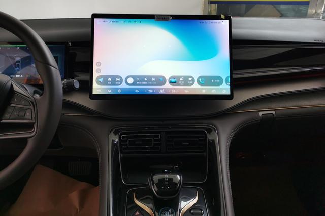 BYD Frigate 07 2024 — фото 8