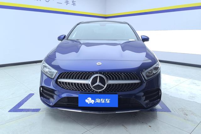 Mercedes Benz A-Class 2022 — фото 2