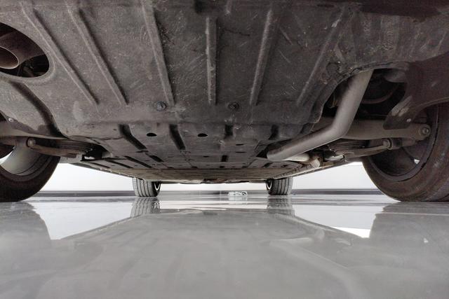 Voyah 图FREE 2024 — фото 6