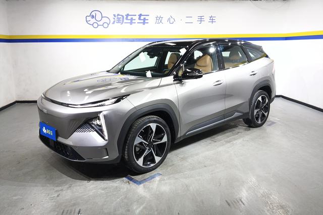 Geely Galaxy L7 2023 года выпуска