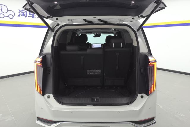 Gac Trumpchi Trumpchi M8 2024 — фото 16