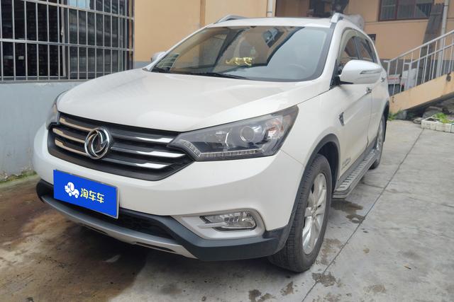 DongFeng AX7 2015 года выпуска