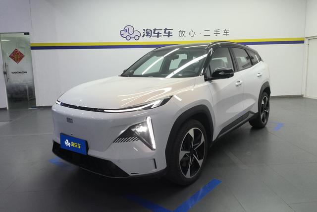 Geely Galaxy L7 2024 года выпуска