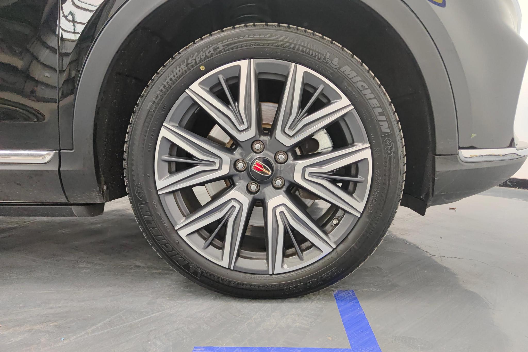 Hongqi HS5 2022 2.0T
