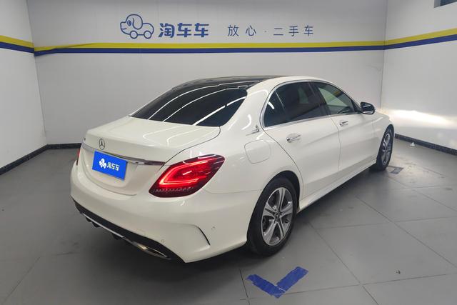 Mercedes Benz C-Class 2020 — фото 3