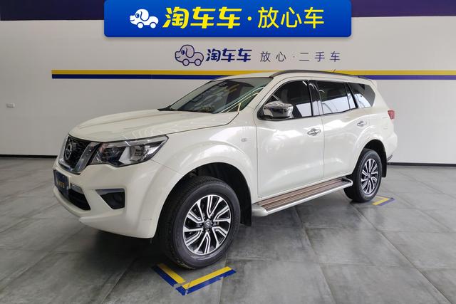 Nissan Terra 2018 года выпуска