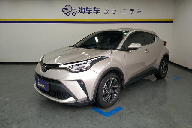 Toyota C-HR 2021 года выпуска