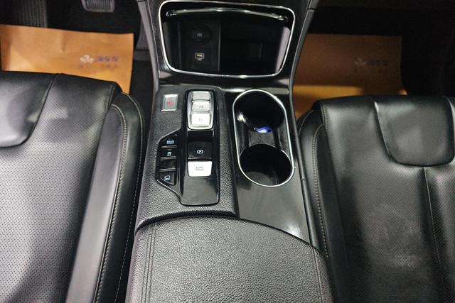 Hyundai Santa Fe 2019 380 TGDi GLS AT 2 WD VI — фото 15