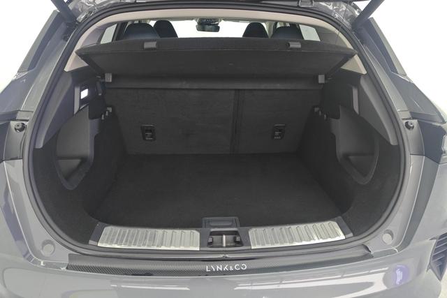 Lynk 06 2023 Темно-серый из Китая, фото 3