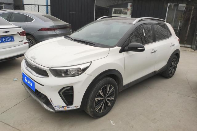 Kia Stonic 2021 года выпуска