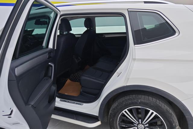 Volkswagen Tiguan L 2019 — фото 15