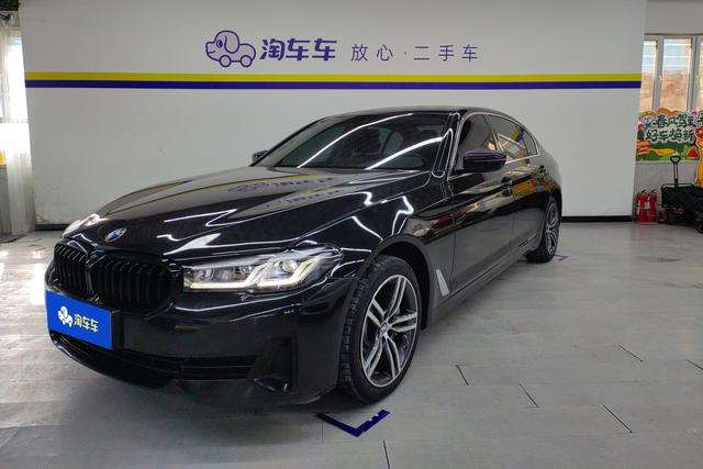 BMW 5 Series 2022 — фото 1