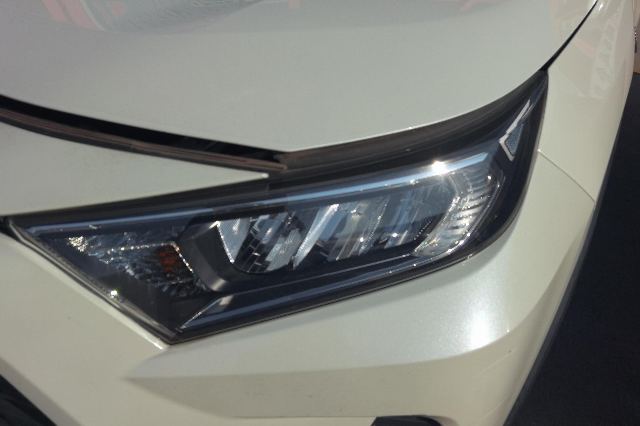 Toyota RAV4 2020 2.5L CVT Elite