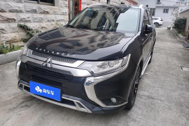 Mitsubishi Outlander 2019 года выпуска
