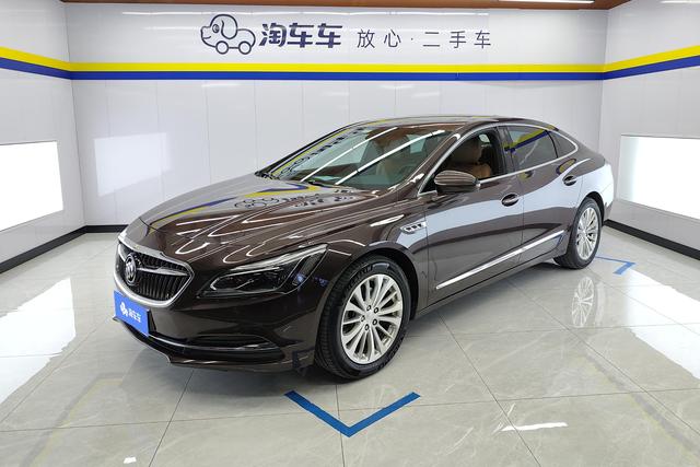 Buick LaCrosse 2018 года выпуска