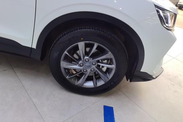 Geely Automobile Binyue 2024 Белый из Китая, фото 6