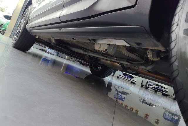 Geely Automobile Binyue id 3769033 из Китая 13