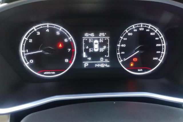 Geely Automobile Binyue id 3769033 из Китая 17