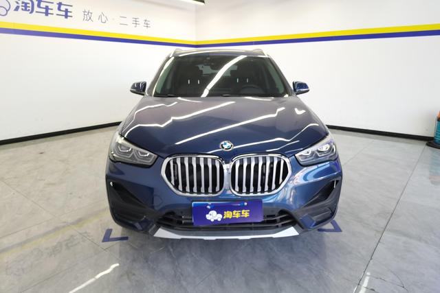 BMW X1 2022 — фото 2